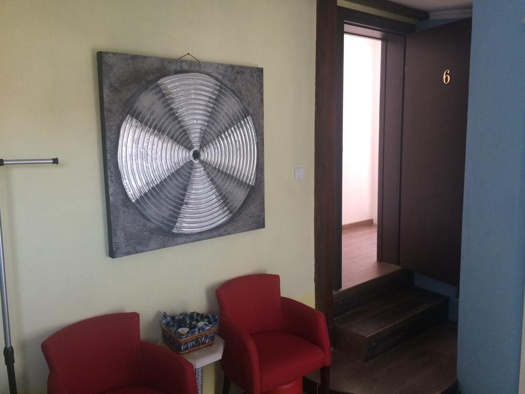 Apartment Old Town Podgorica Exteriör bild